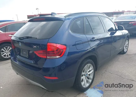 2015 BMW X1 xDrive28I из США, поврежденный, VIN WBAVL1C50FVY36247